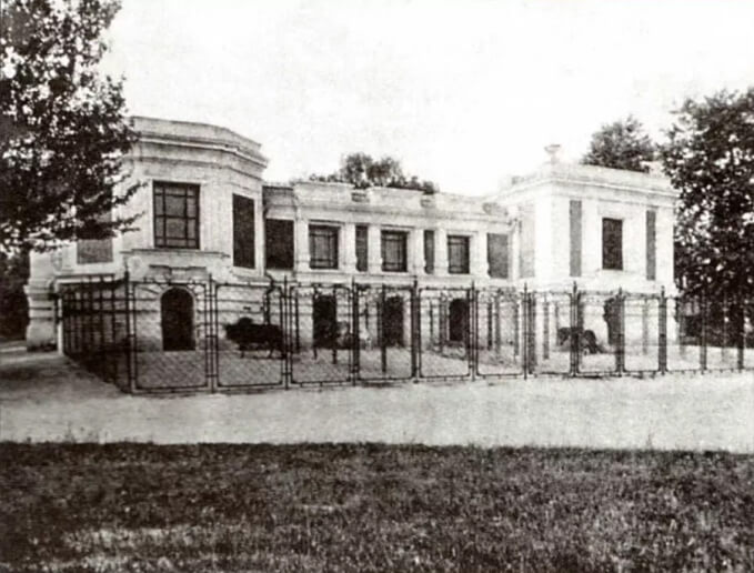 Московский зоосад. Здание для травоядных. 1890-1910